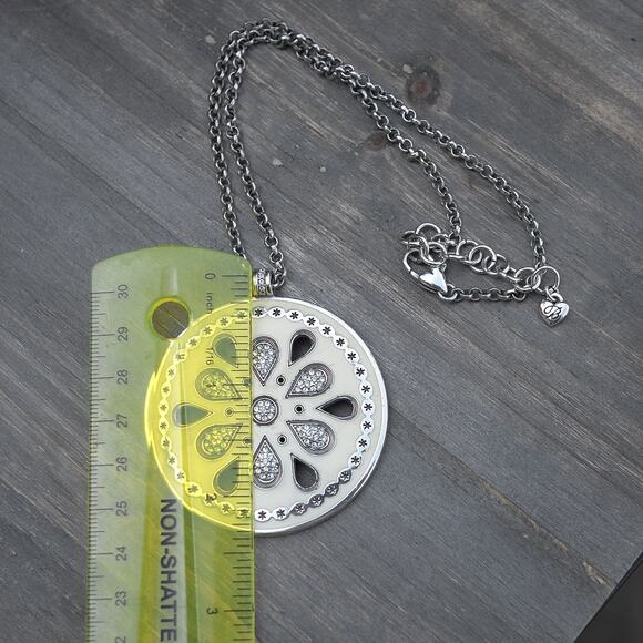 Brighton Palm Desert Medallion Circle Pendant Cream Enamel 16-18" Retired - Picture 6 of 6